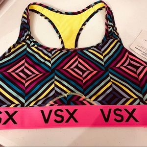 ✨NWT Victoria’s Secret ‘The Player’ Sports Bra